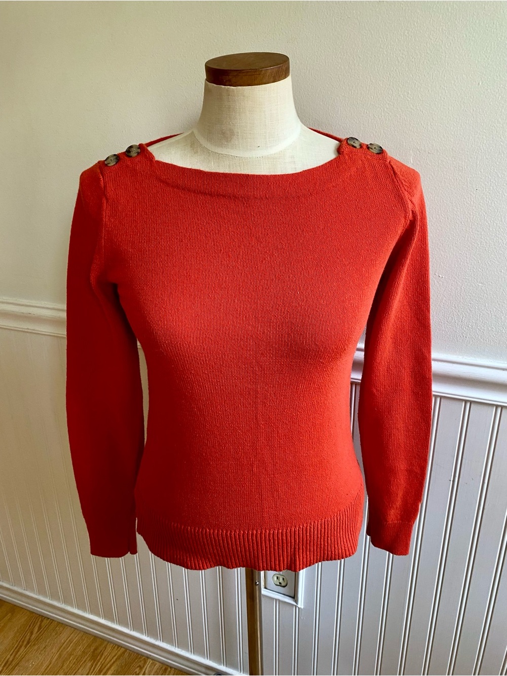 Women’s Boatneck Button-Shoulder Sweater - Red-Orange